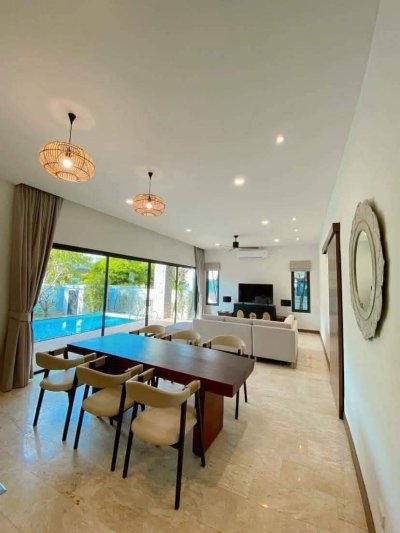 8R0937 ให้เช่า pool villa 2 ห้องนอน 2 ห้องน้ำ ราคา 85,000/เดือน โซนฉลอง