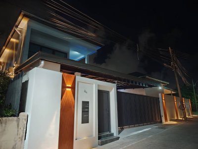 8R0938 Pool villa for rent 4 bedroom 4 bathroom 120,000/month at chalong