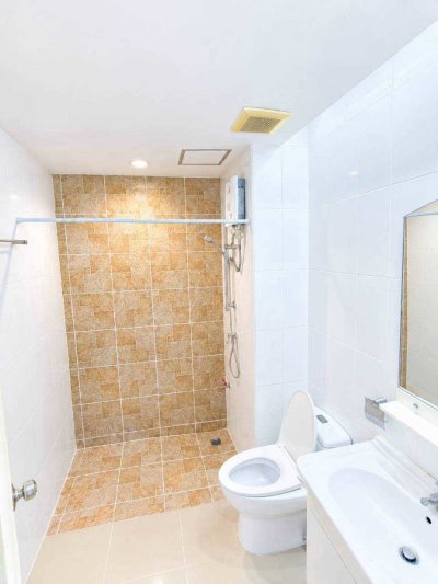 8R0941 Condominium for rent 2 bedroom 2 bathroom 24,000/month at chalong