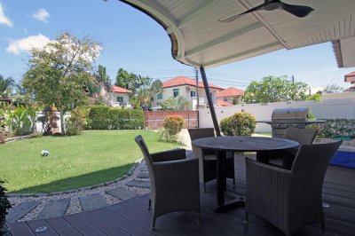 8S0052 Pool villa  for sale 16,000,000 baht 4 bedroom 3 bathroom at chalong have fully furnished