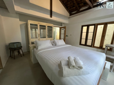 8S0095 Pool villa  for sale 17,900,000 These pool villa will offer over for land  89 sqw 4 bedroom 4 bathroomThis is contemporary villa located in Chalong .
