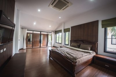 8S0098 Pool villa  for sale 14,500,000 These pool villa will offer over for land 70 sqw 3 bedroom 3 bathroomThis is contemporary villa located in Chalong .