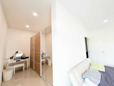 8S0100 ขายบ้านเดี่ยวสองชั้น 3 ห้องนอน 3 ห้องน้ำ ราคา 8,900,000 บาท โซนฉลอง