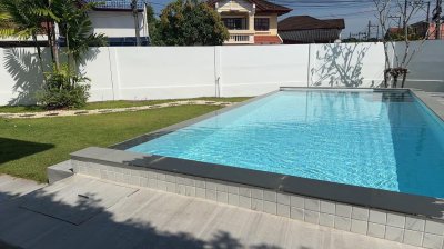 8S0101 Pool villa  for sale 13,500,000 These pool villa will offer over for land 336 sq.m 4 bedroom 3 bathroomThis is contemporary villa located in Chalong .