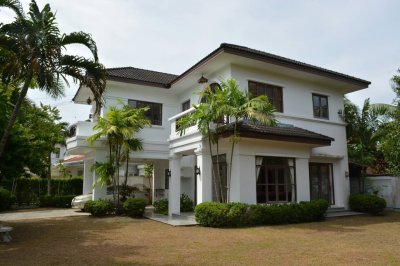 8S0106 House for sale 16,000,000 3 bedroom 3 bathroom in Chalong 8S0106 House for sale 16,000,000 3 bedroom 3 bathroom in Chalong