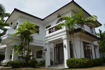 8S0106 House for sale 16,000,000 3 bedroom 3 bathroom in Chalong 8S0106 House for sale 16,000,000 3 bedroom 3 bathroom in Chalong