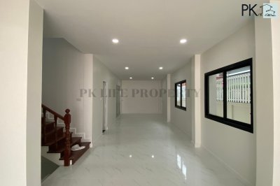 8S0109 House for sale 3 bedroom 4 bathroom 5,990,000 bath in Chalong