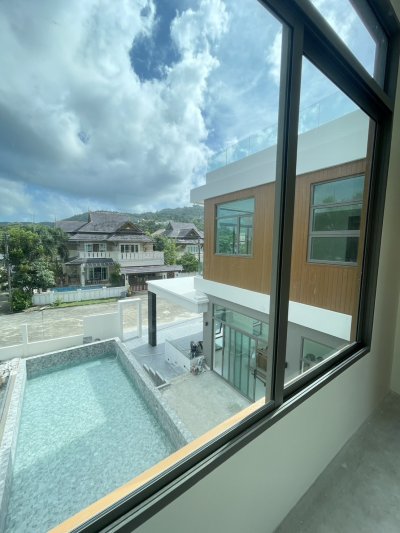 8S0120 ขายพูลวิลล่า 4ห้องนอน 4ห้องน้ำ ราคา 15,990,000 โซนฉลอง