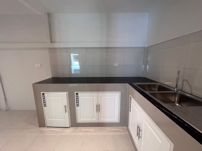 8S0121 ขายบ้านชั้นเดียว ราคา 2,890,000 บาท 2ห้องนอน 2ห้องน้ำ โซนฉลอง