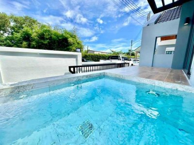 8S0126 Pool villa for sale 8,900,000 bath 3 bedrooms 2 bathrooms location at chalong