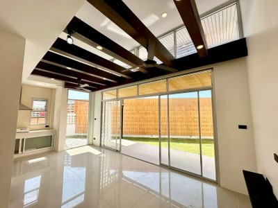 8S0130 This house for sale 3,990,000 baht 2 bedrooms 2 bathrooms location at chalong