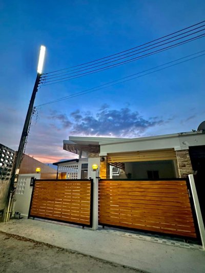 8S0130 This house for sale 3,990,000 baht 2 bedrooms 2 bathrooms location at chalong