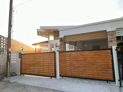 8S0130 This house for sale 3,990,000 baht 2 bedrooms 2 bathrooms location at chalong