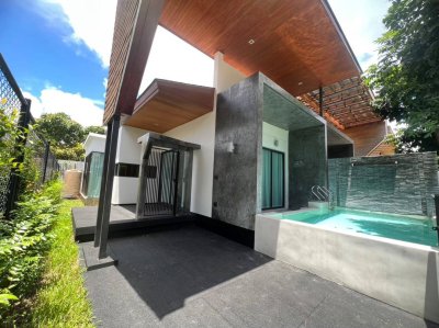 8S0144 Pool villa for sale 7,900,000 baht 2bedroom 2bathroom located at chalong