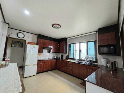 8S0147 House for sale 13,990,000 baht 4 bedroom 4 bathroom at chalong