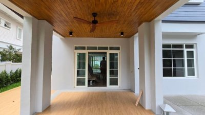 8S0151 House with jacuzzi for sale 19,900,000 baht 3 bedroom 4 bathroom located at chalong