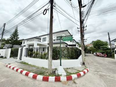 8S0160 This house for sale 9,500,000 baht 4 bedroom 3 bathroom located at chalong