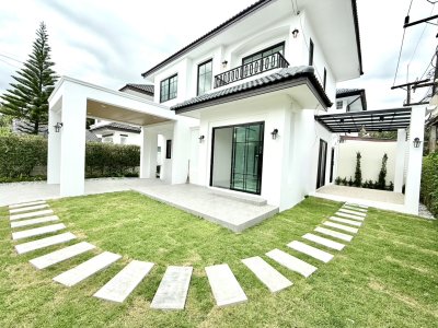 8S0160 This house for sale 9,500,000 baht 4 bedroom 3 bathroom located at chalong