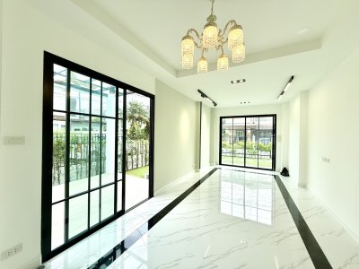 8S0160 This house for sale 9,500,000 baht 4 bedroom 3 bathroom located at chalong