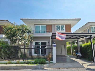 8S0164 This house for sale 6,490,000 baht 4 bedroom 3 bathroom located at chalong