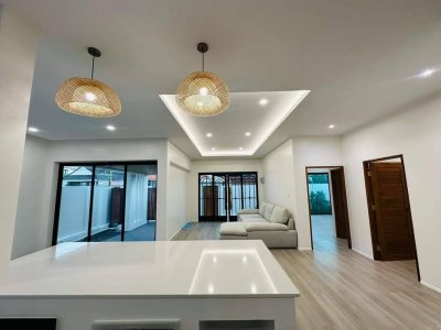 8S0168 This house for sale 6,590,000 baht 3 bedroom 2 bathroom located at chalong