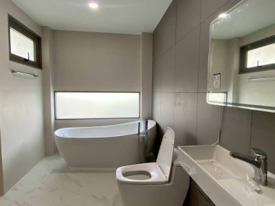 8S0186 Pool villa for sale 18,000,000 baht 3 bedroom 2 bathroom located at chalong 8S0186 Pool villa for sale 18,000,000 baht 3 bedroom 2 bathroom located at chalong