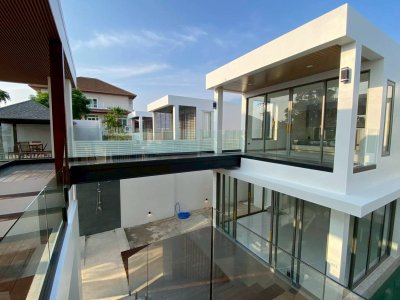 8S0186 Pool villa for sale 18,000,000 baht 3 bedroom 2 bathroom located at chalong 8S0186 Pool villa for sale 18,000,000 baht 3 bedroom 2 bathroom located at chalong