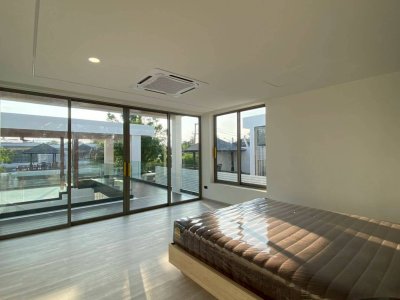 8S0186 Pool villa for sale 18,000,000 baht 3 bedroom 2 bathroom located at chalong 8S0186 Pool villa for sale 18,000,000 baht 3 bedroom 2 bathroom located at chalong