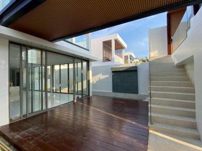 8S0186 Pool villa for sale 18,000,000 baht 3 bedroom 2 bathroom located at chalong 8S0186 Pool villa for sale 18,000,000 baht 3 bedroom 2 bathroom located at chalong