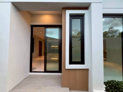 8S0188 ขายบ้านเดี่ยวชั้นเดียว ราคา 6,990,000 บาท 3 ห้องนอน 2 ห้องน้ำ โซนฉลอง