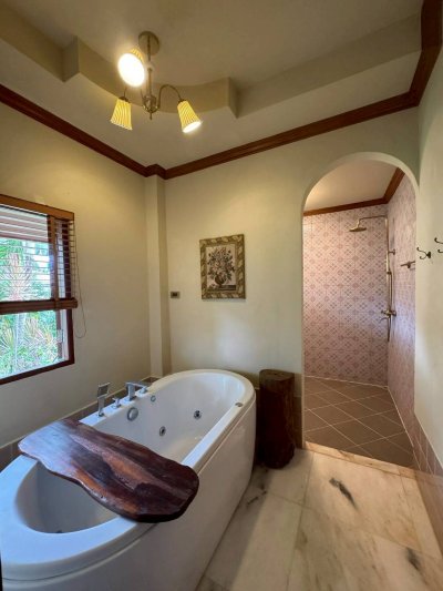 8S0191 Pool villa for sale 39,000,000 baht 5 bedroom 6 bathroom at chalong