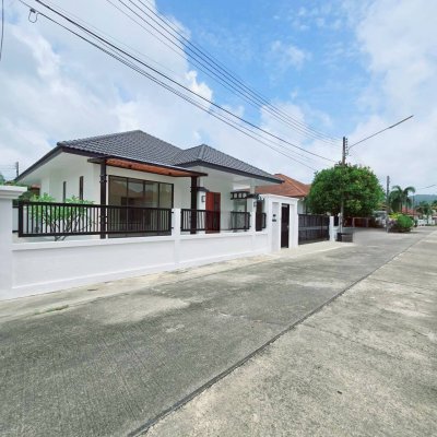 8S0192 This house for sale 7,750,000 baht 3 bedroom 2 bathroom located at chalong