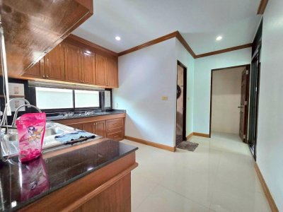 8S0201 Pool villa for sale 8,990,000 baht 3 bedroom 3 bathroom located at chalong 8S0201 Pool villa for sale 8,990,000 baht 3 bedroom 3 bathroom located at chalong