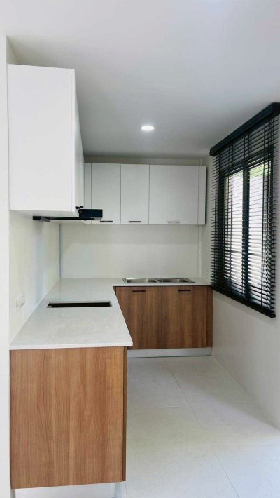 8S0219 ขายพูลวิลล่า ราคา 15,900,000 บาท 4 ห้องนอน 5 ห้องน้ำ โซนฉลอง