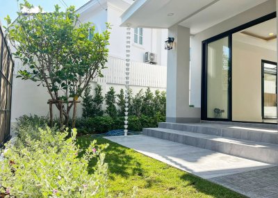 8S0221 This house for sale 9,880,000 baht 4 bedroom 3 bathroom at chalong