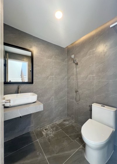 8S0221 This house for sale 9,880,000 baht 4 bedroom 3 bathroom at chalong