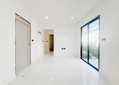 8S0221 This house for sale 9,880,000 baht 4 bedroom 3 bathroom at chalong