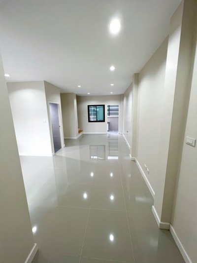 8S0222 This house for sale 4,700,000 baht 2 bedroom 2 bathroom at chalong