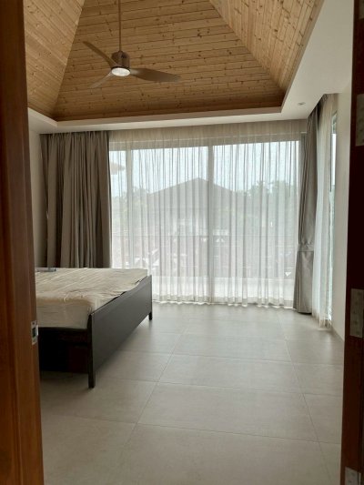 8S0223 ขายบ้านเดี่ยวสองชั้น ราคา 21,000,000 บาท 4 ห้องนอน 3 ห้องน้ำ โซนฉลอง