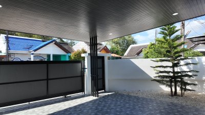 8S0227 This house for sale 5,490,000 baht 3 bedroom 2 bathroom at chalong