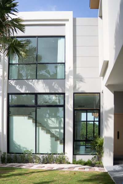 8S0228 ขายพูลวิลล่า ราคา 16,400,000 บาท 3 ห้องนอน 4 ห้องน้ำ โซนฉลอง