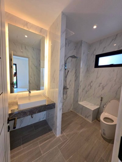 8S0230 ขายพูลวิลล่า ราคา 13,900,000 บาท 4 ห้องนอน 5 ห้องน้ำ โซนฉลอง