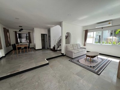 8S0231 ขายบ้านเดี่ยวสองชั้น ราคา 8,900,000 บาท 3 ห้องนอน 2 ห้องน้ำ โซนฉลอง