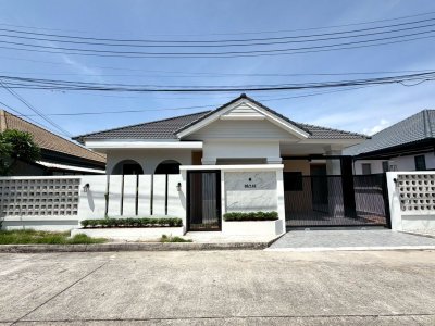 8S0248 This house for sale 7,590,000 baht 3 bedroom 3 bathroom at chalong