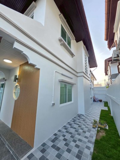 8S0249 This house for sale 7,290,000 baht 4 bedroom 3 bathroom at chalong