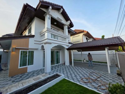 8S0249 This house for sale 7,290,000 baht 4 bedroom 3 bathroom at chalong