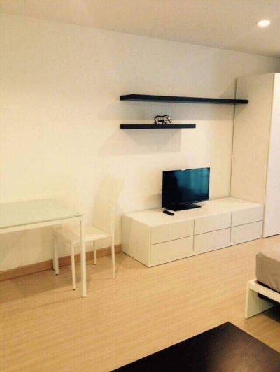 9R0005 Condominium for rent studio room 12,000/month at wichit