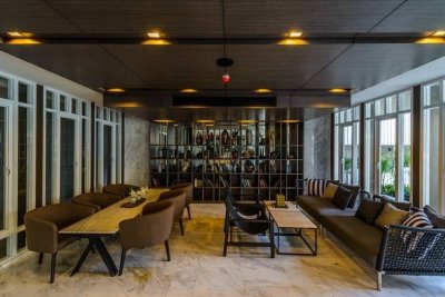 9R0093 The Base Downtown Condominium 1bedroom 1bathroom 18,000/month at Wichit