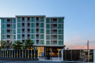 9R0123 The Base Downtown Condominium at Wichit 1 Bedroom 1 Bathroom Area 35 sq.m 25,000 permonth