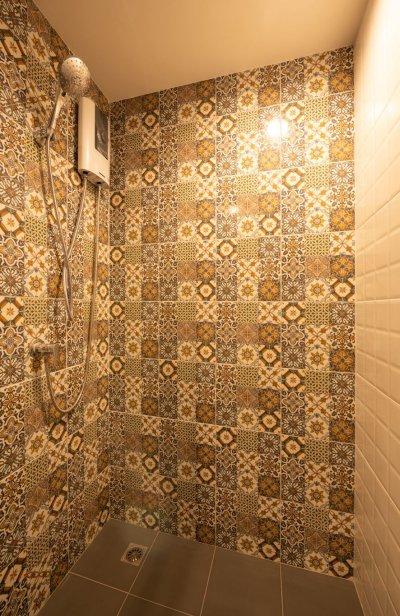 9R0268 The Base Central Condominium ห้องสตูดิโอ ให้เช่าเดือนละ 18,000 บาท โซนวิชิต